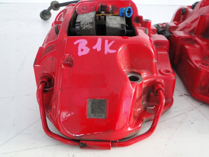 фото №6, Mercedes зажимы тормозные передние перед brembo a класс 177 w177 45 amg