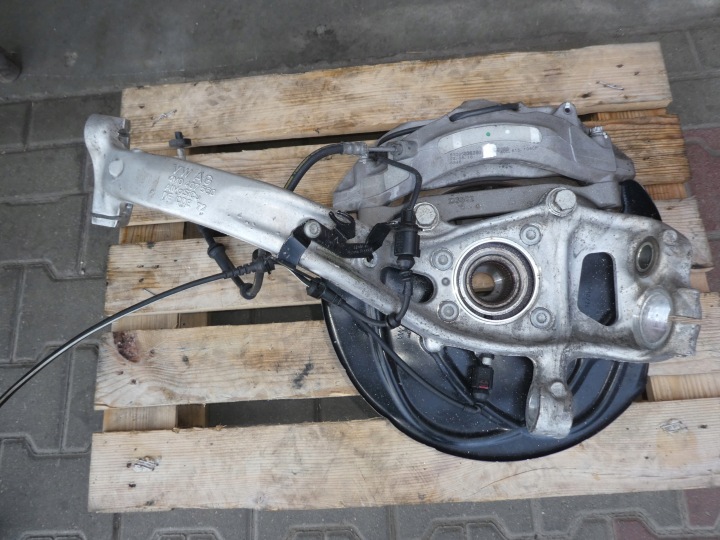 фото №5, Audi q7 поворотна опора права перед 4m0407560