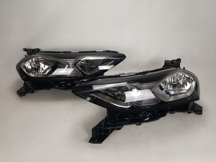 фото №1, Citroen ds3 crossback лампы перед передние комплект левая правая