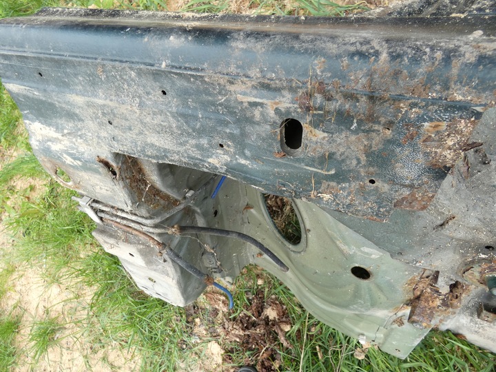 фото №6, Bmw e39 универсал четверть левый зад крыло порог стекло исправный порог