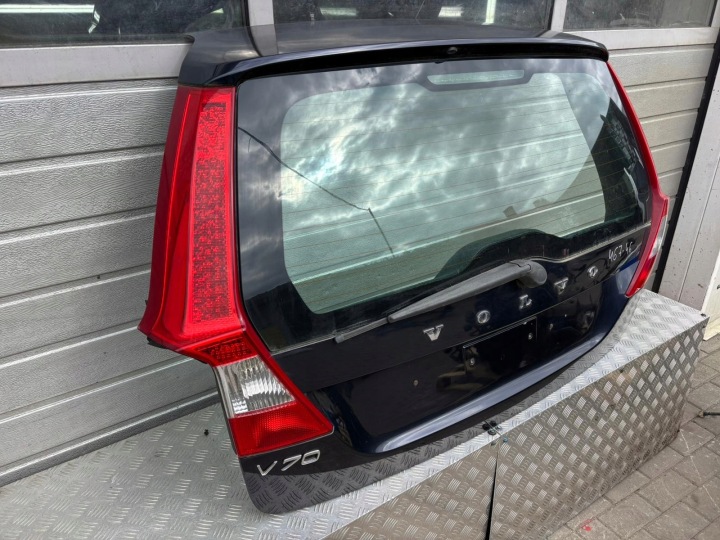 фото №5, Volvo v70 iii крышка багажника зад комплектная 467-46