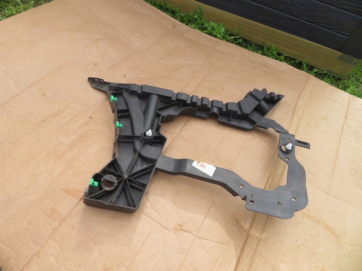 фото №9, Volvo v90 ползун бампера зад правые 31425066