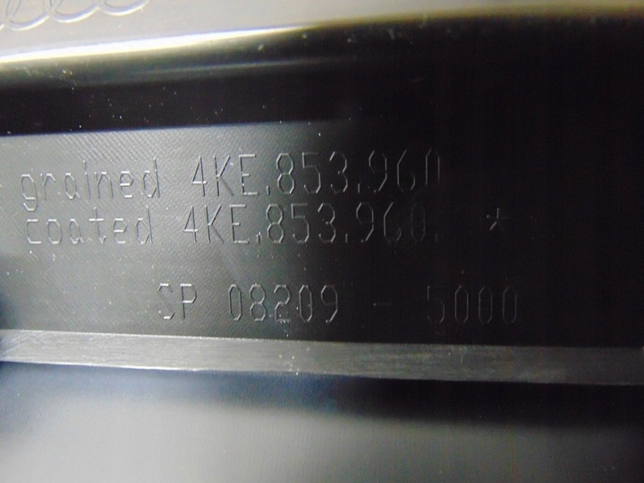 фото №15, Планка боковая дверь правые перед audi e-tron 4ke