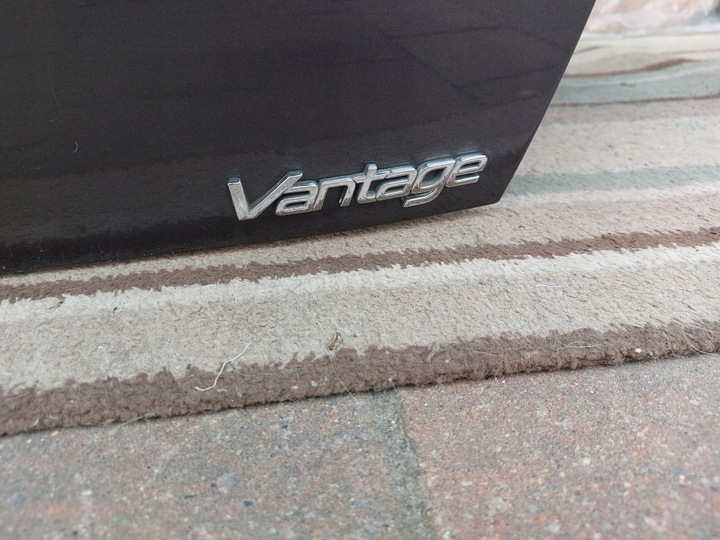 фото №5, Кришка зад aston martin vantage v8 купе 15r сірий meteorite срібний