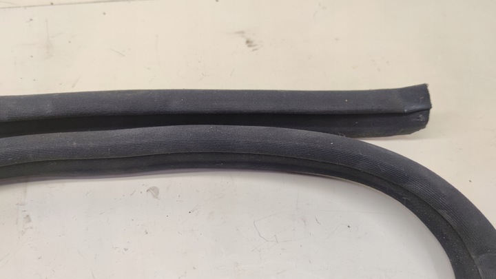 фото №4, Прокладка дверь ниша правая mercedes w140 c140 cl