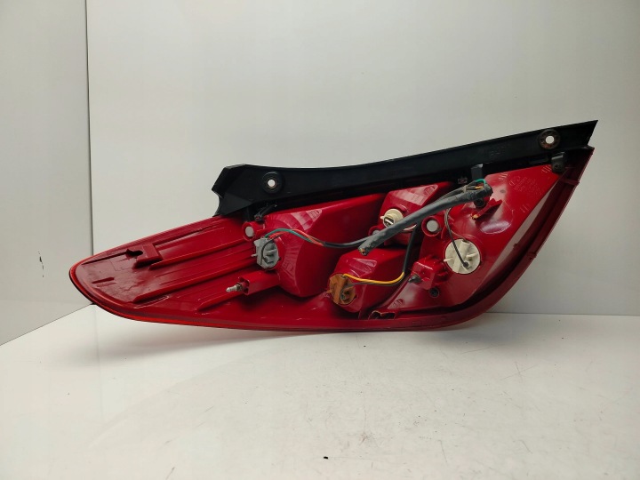 фото №8, Hyundai i20 08r- фара правое зад правая задняя 92402-1j000
