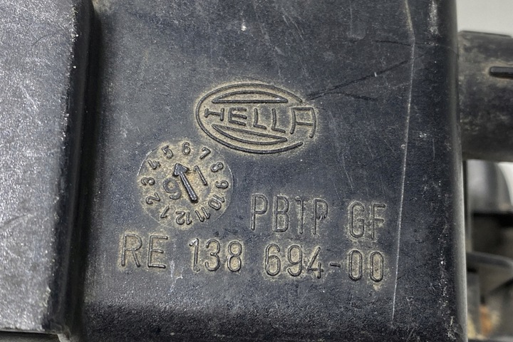 фото №12, Галоген правый переднее audi 100 4a, c4 13869400 2.0l бензин 103kw 1994