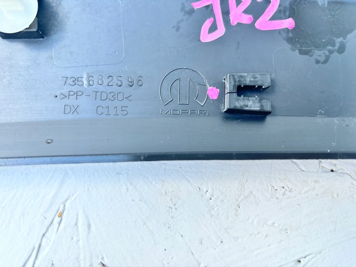 фото №9, Jeep renegate планка крила накладка правий pezód 735682596