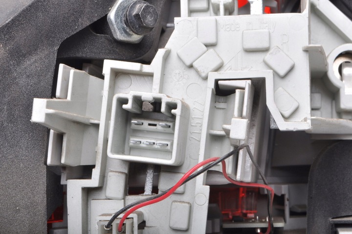 фото №11, Volvo s60 ii sedan лампа права задня праві зад 30796268