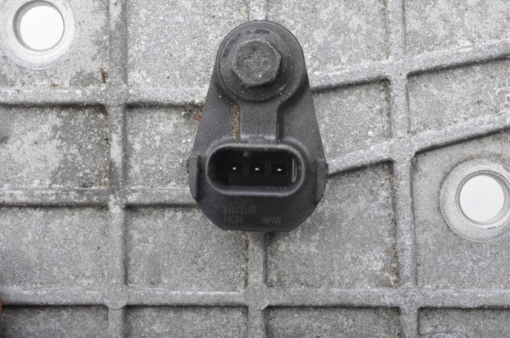 фото №7, Volvo s60 iii v60 ii кронштейн 31492642 31342468