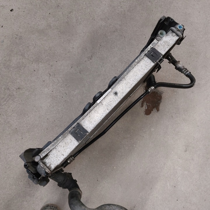 фото №8, Bmw e90 320 комплект радиатор основний  кондиционера 758165801 6308407