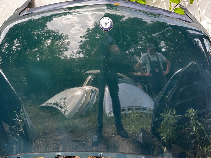 фото №6, Mercedes b класс w245 капот крышка двигателя крышка зелёная лак 801