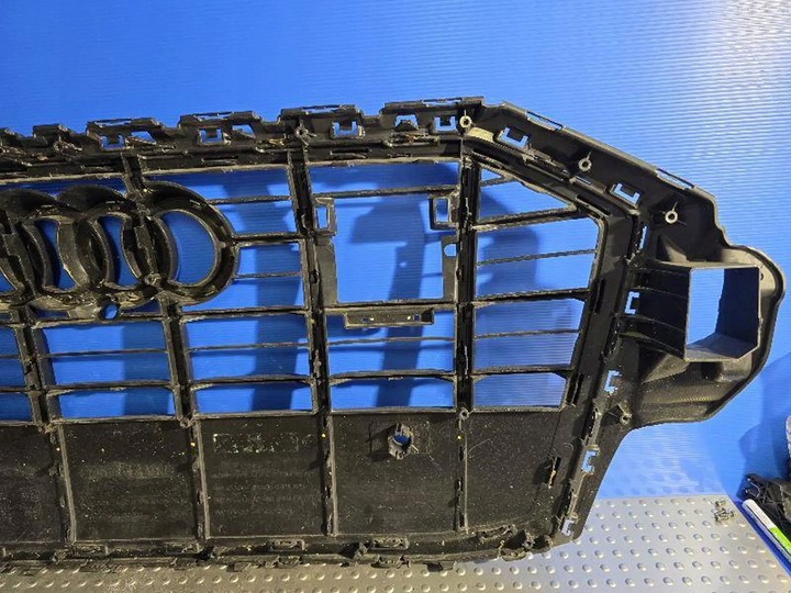 фото №11, Audi q7 рестайлінг 20- 4m0853651aj решітка решітка радіатора решітка радіатора камера pdc чорна