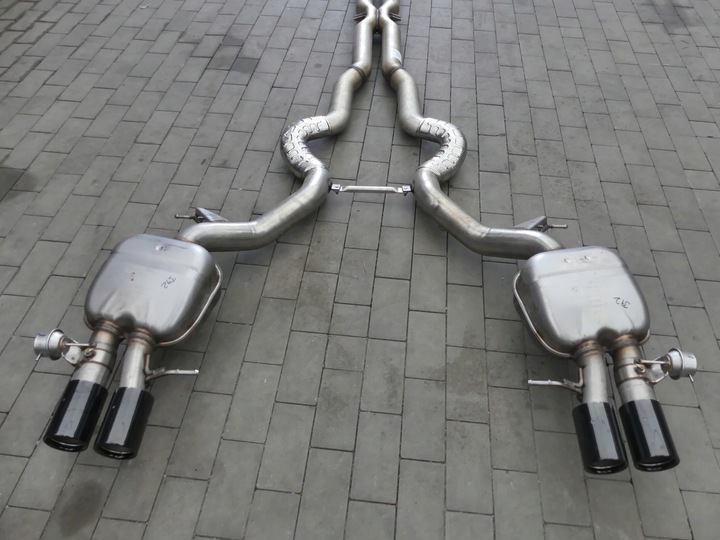 фото №13, Bmw 5 f10 m5 глушитель выхлоп чёрные наконечники оригинал новый!