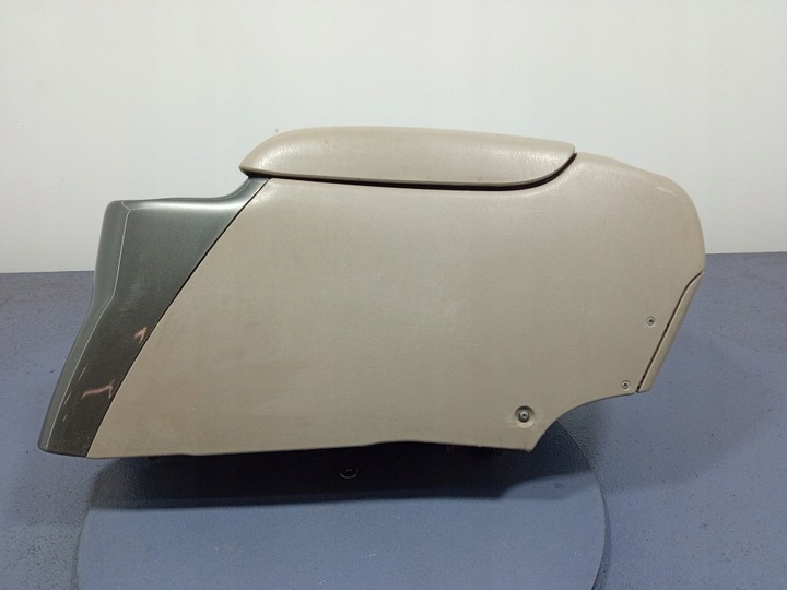 фото №6, Toyota sienna ii xl20 03- підлокітник бардачок кріплення na чашки