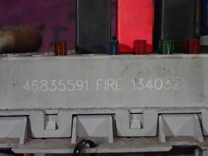 фото №8, Fiat punto ii 03-09 рестайлинг блок предохранителей 46835591