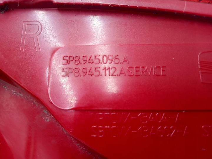 фото №13, Фара задняя правая seat altea xl 5p8945096a