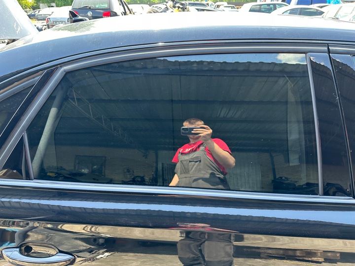 фото №1, Скло двері правий зад audi a8 d4 довгий 11r a-ir