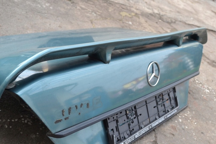 фото №11, Mercedes w124 спойлер крышки зад zender