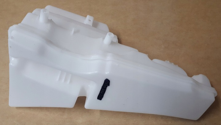 фото №16, Бак омывателя org audi a6 c8 4a 4k0955451d