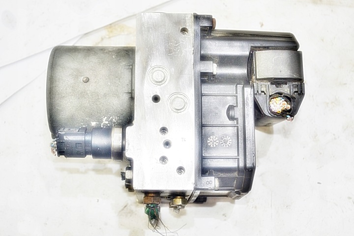 фото №10, C8 p-807 блок управления abs 0265950750 0265225165 bosch