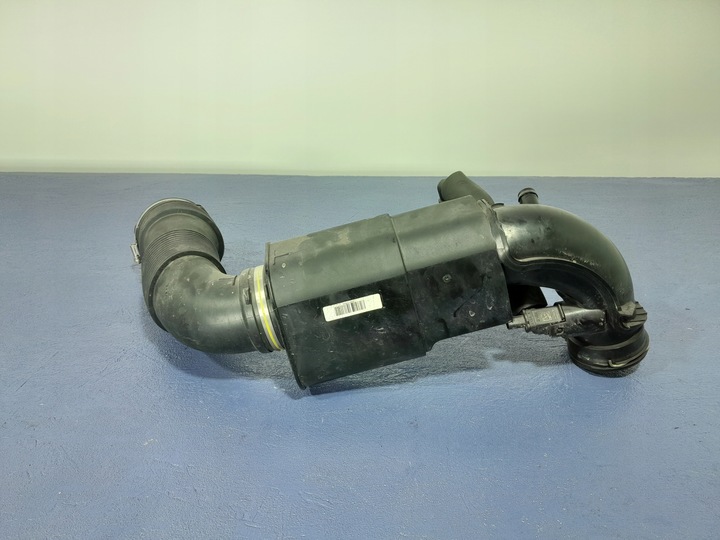 фото №4, Bmw 2 f40 m135i 2.0 t труба резонатор повітря 8675263