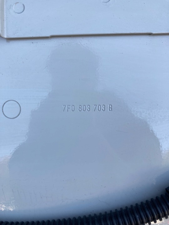 фото №14, T5 transporter рестайлинг 10- бампер задний балка лампы зад рама кузовной новая