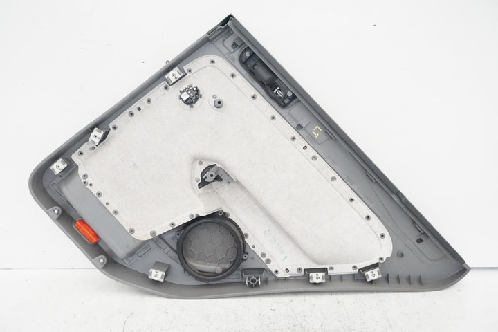 фото №4, Боковина двері лівий зад golf v plus 2.0 fsi