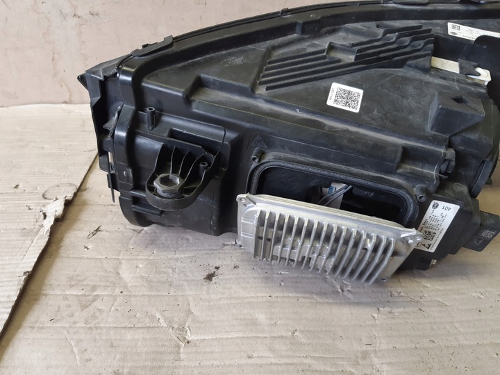 фото №5, Mercedes cls 257 w257 multibeam повний led права