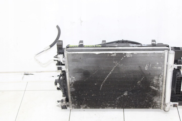 фото №6, Opel astra iv j 2009r- 1.6 b радіатор + вентилятори комплект