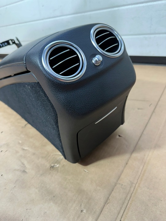 фото №6, Подлокотник, туннель средний, konik mercedes e класс w213 sm европа