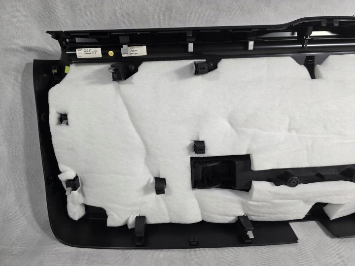 фото №6, Audi q7 4m захист карта кришки багажника ролета 4m0867973f