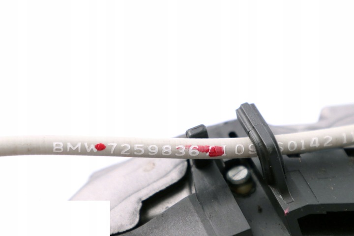 фото №10, Bmw f30 кронштейн основание ручка левый зад 7259836