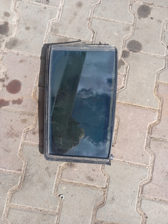 фото №1, Стекло кузовная левая зад mazda 5 1.8b 05r