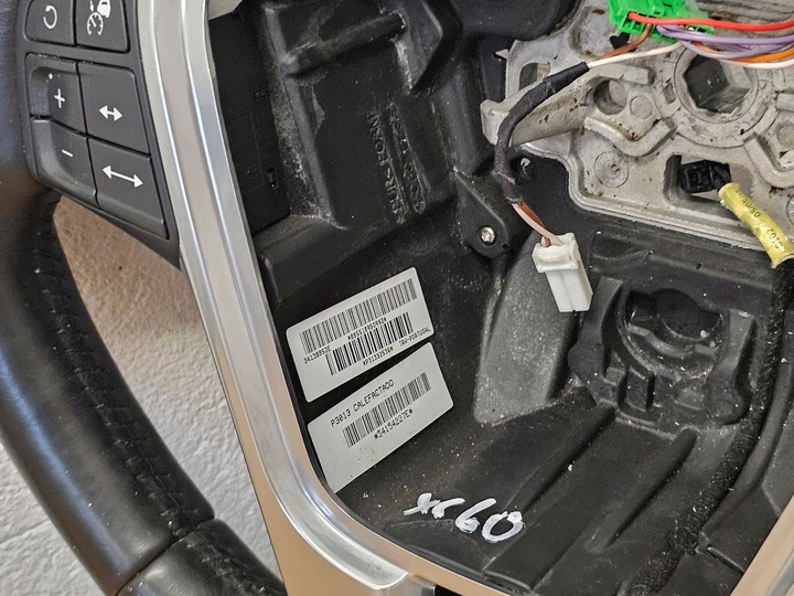 фото №10, З підігрівом кермо volvo xc60 xc70 v70 s80 s60 v60 31332536