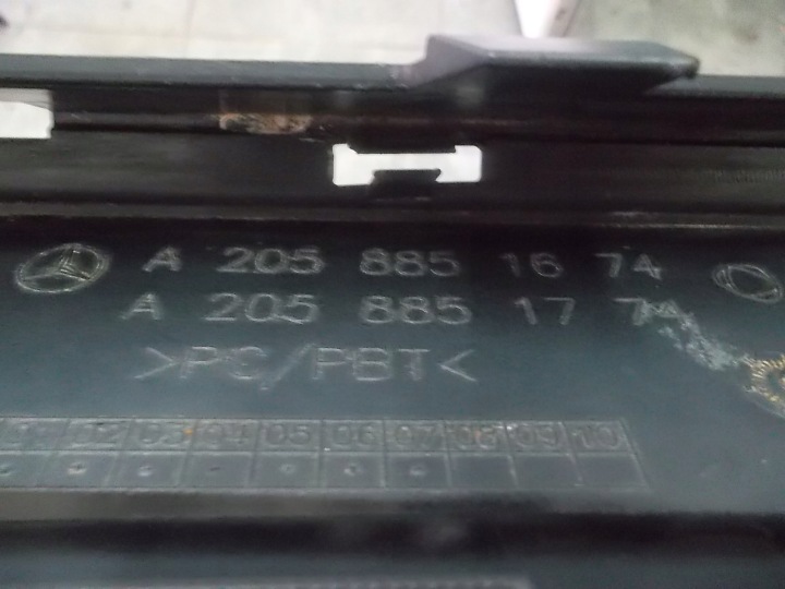 фото №9, Mercedes c klasa 63 amg 205 w205 молдинг бампера передней a2058851674