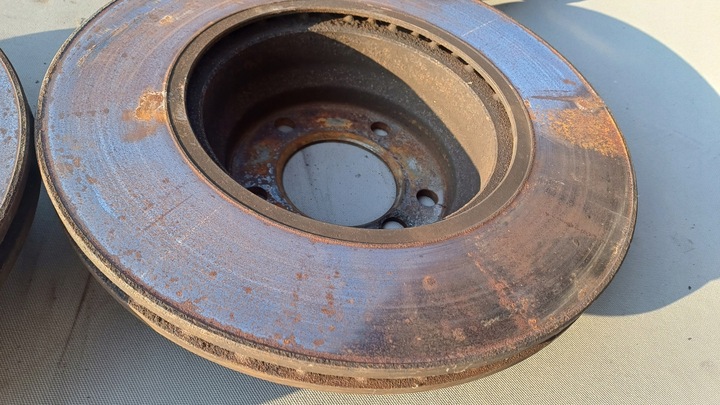 фото №14, Bmw e90 e91 рестайлінг комплект затискачі диски 330mm перед 57/24/330 330d 335