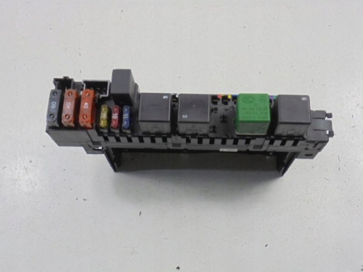 фото №5, Mercedes s w220 коробка предохранителей 0025452101