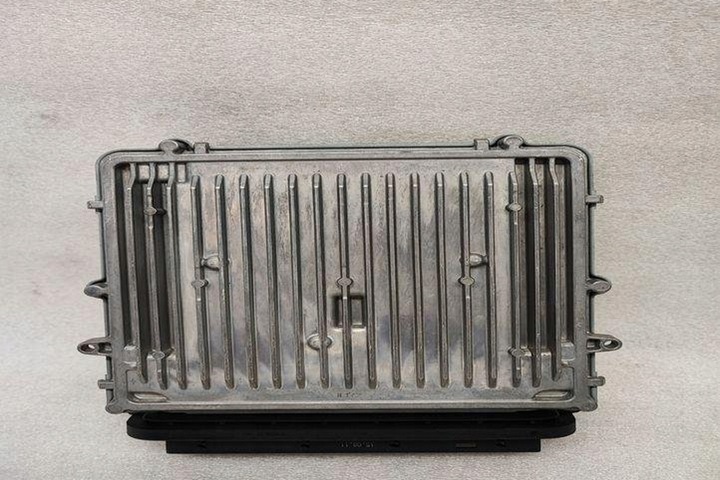 фото №7, Комп'ютер двигуна ecu bmw x5 e70 8517015 3.0l дизель 180kw 2011