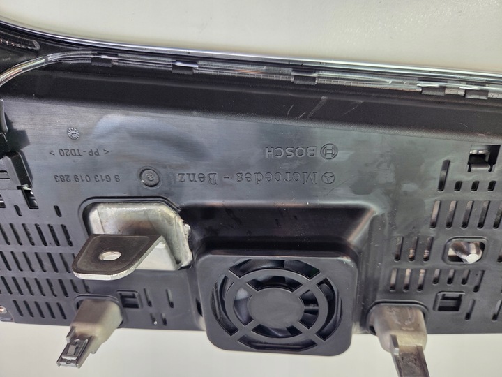 фото №7, Дисплей mercedes a2148209202 e класс пассажир lcd полный