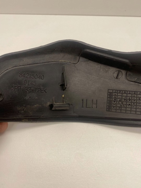 фото №7, Chevrolet malibu 2020 ліва сторона планка скла лобовий / передній