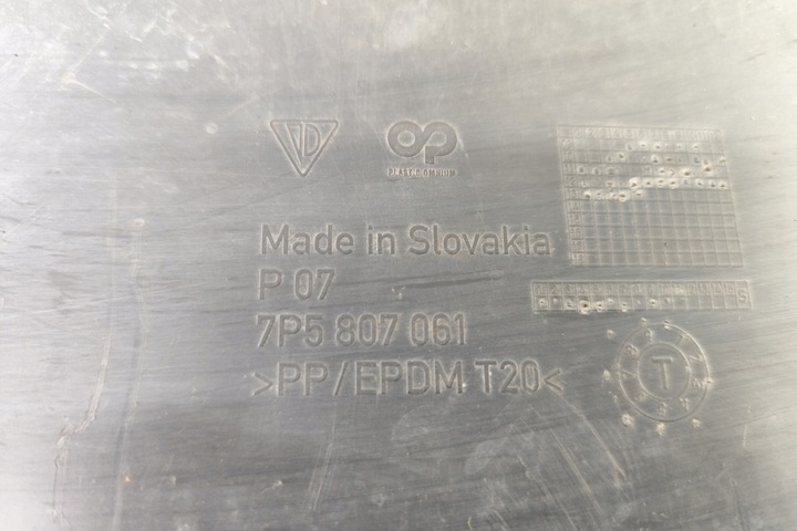 фото №13, Защита нижняя передней бампера porsche cayenne 92a 7p5807061 3.0l