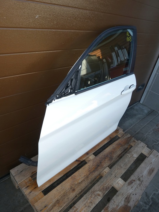 фото №7, Дверь левый перед bmw f20 комплектные белый