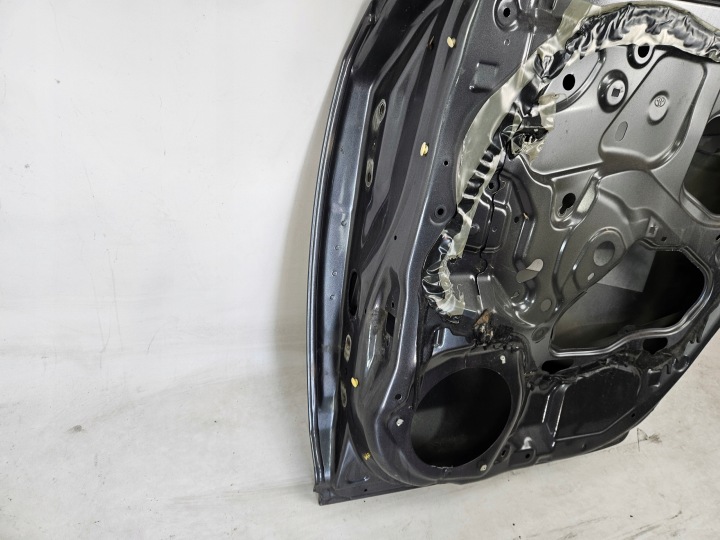 фото №14, Toyota avensis sedan t27 t29 2009 - 2018 двері задні зад праве