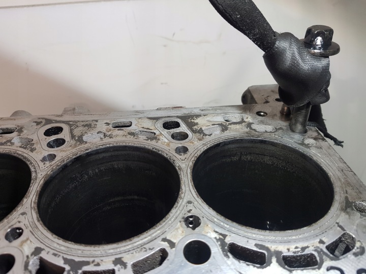 фото №8, Блок  двигуна r6540112300 mercedes w213 w205 2.0 cdi 654920