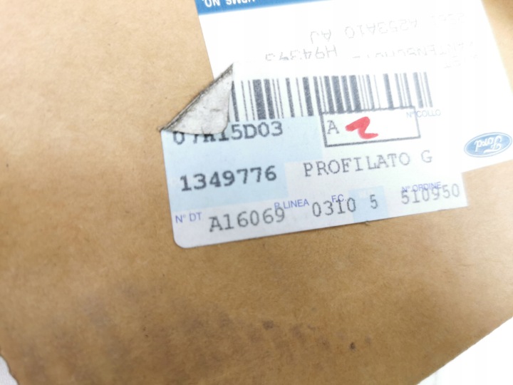 фото №6, Уплотнитель дверь правая зад ford fiesta 01-08 / fusion 01-12 cbk oem номер 1349776
