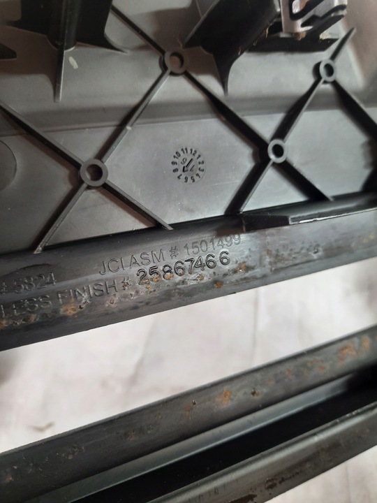 фото №10, Gmc acadia 12-16 защита рейки сиденья 25882403 usa