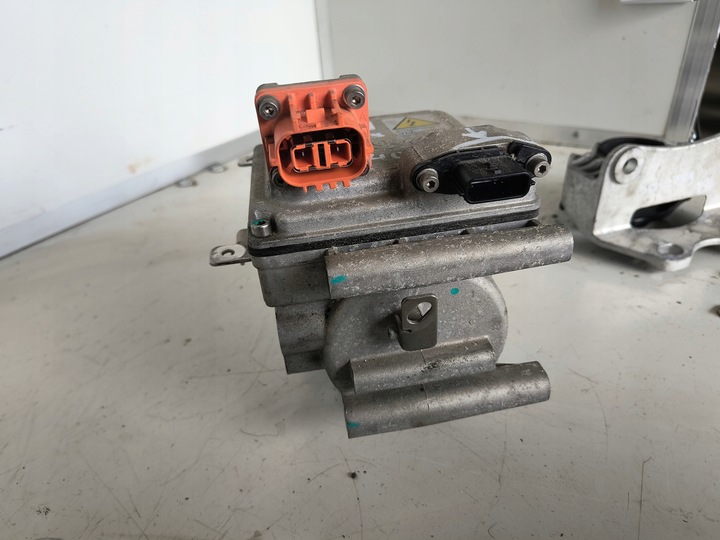 фото №5, Dacia spring компрессор кондиционера 926006978r