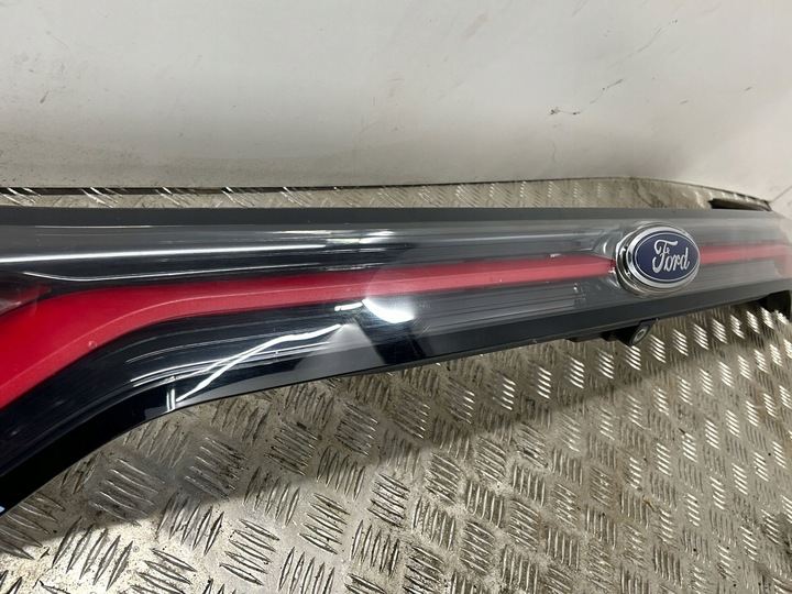 фото №10, Ford edge ii 2015 лампы задней крышки багажника