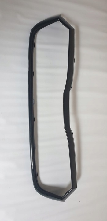 фото №1, Накладка рамка решётка skoda octavia iv 5e3 853 761a f9r